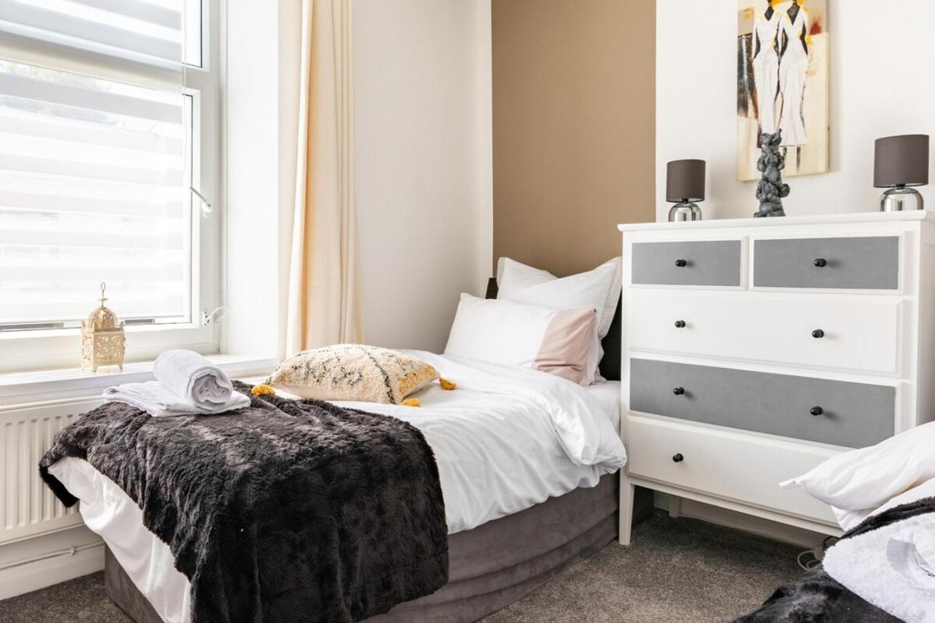 Coastal Family Stay 3-Bed Parking Wi-Fi 브리젠드 외부 사진