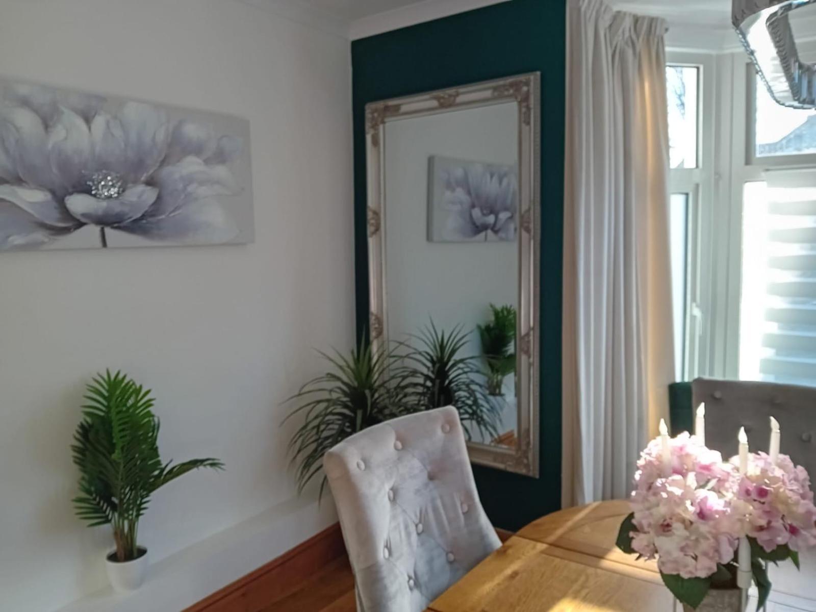 Coastal Family Stay 3-Bed Parking Wi-Fi 브리젠드 외부 사진